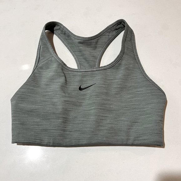 Nike Dri-Fit Sorts Bra - Picture 2 of 7